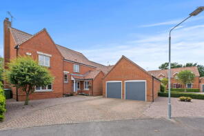 18, Hawthorn Close, Nottingham NG14 7HW