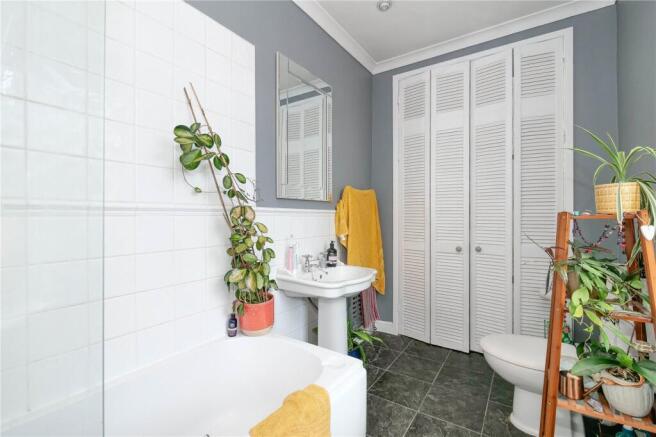 3 bed End of Terrace to rent Image 11