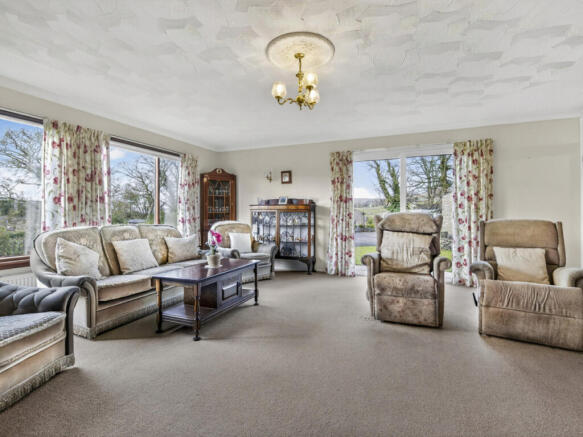 3 bed Bungalow for sale Image 5