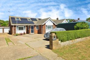 69 Poplars, Blenheim Road, New Romney TN28 8PP
