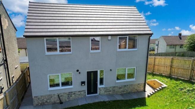 3 bed Detached for sale Image 5