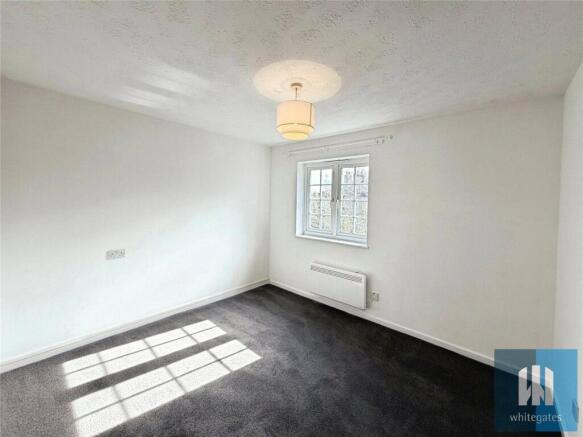 2 bed Apartment for sale Image 8