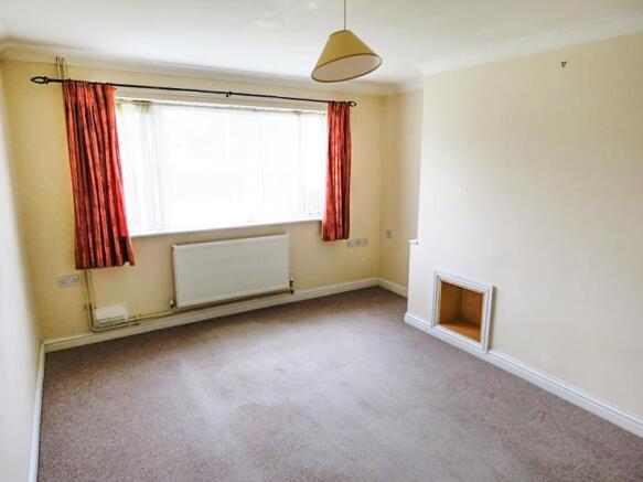 Bedroom 1 Dining.JPG