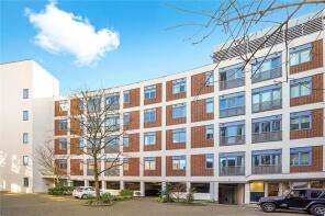24, 71 Exchange House, Crouch End Hill, Hornsey, London N8 8DF