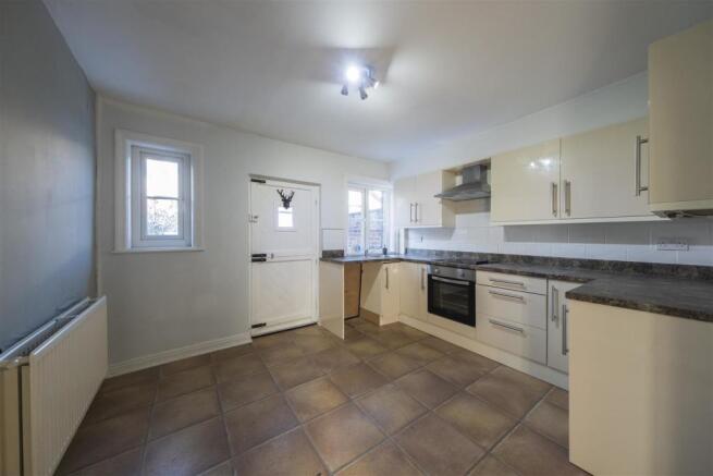 23 Middle Walk-004.JPG