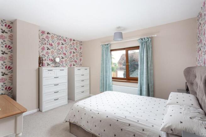 3 bed Semi-Detached for sale Image 11