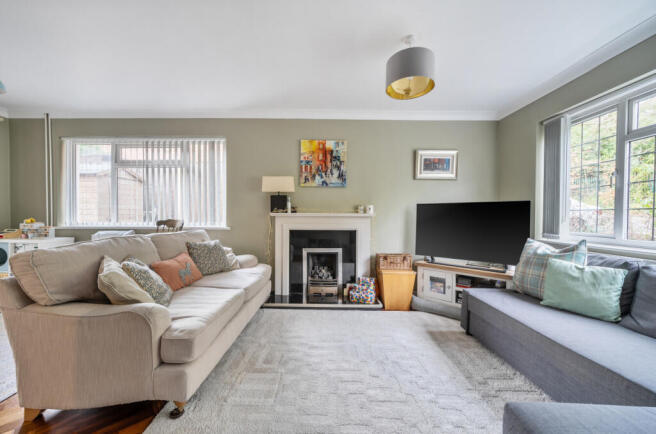 1403508-28-6980de...