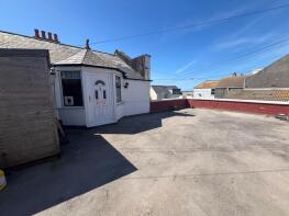 27a, Queens Road, Portland DT5 1AH