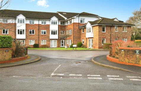 Cedar Court (Addlestone), Addlestone