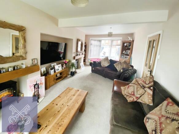 Sitting/Dining Room