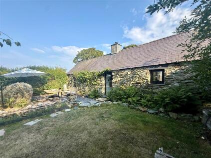 Ffordd Tan Y Bryn, Amlwch, Isle of Anglesey, LL68