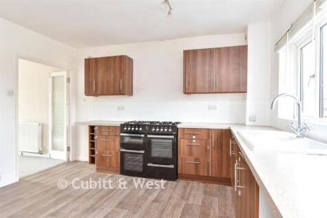 Dinsdale Gardens, Rustington, West Sussex