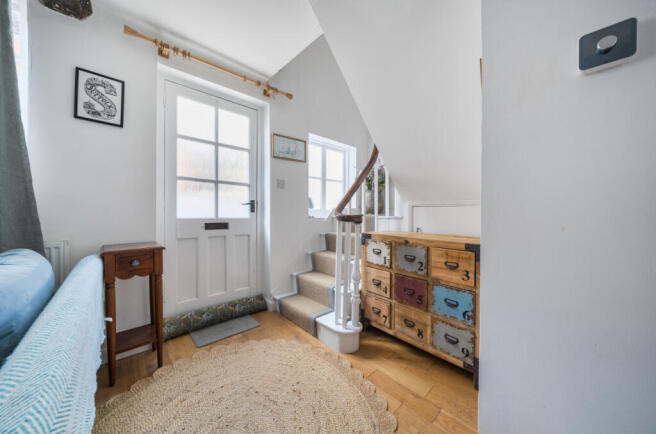 1433216-9-69c3ba0...