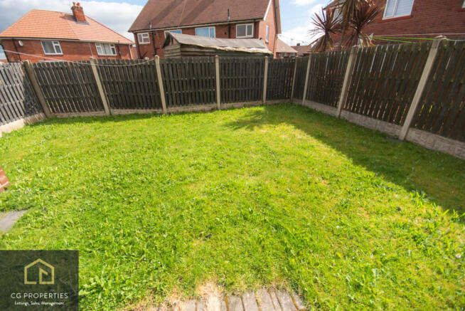 3 bed Semi-Detached for sale Image 12