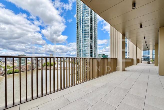 BALCONY.jpeg