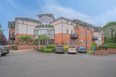 Copt Heath Manor, 1300 Warwick Road, B93