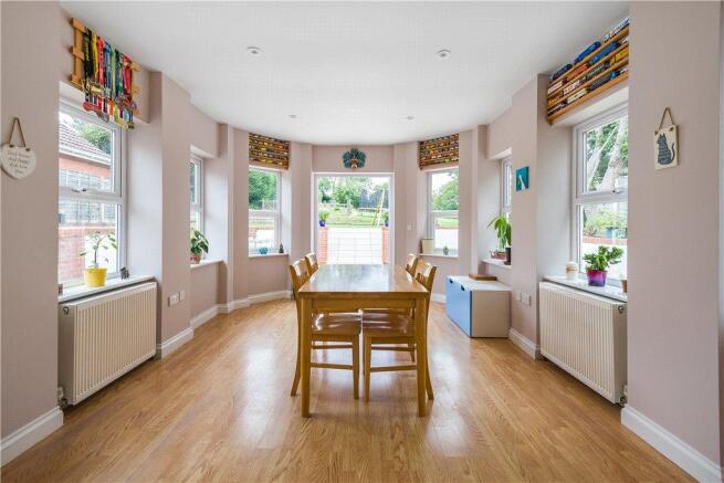 Garden Rm/Breakfast