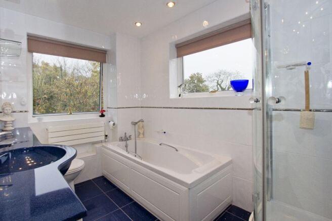 Ensuite Bathroom