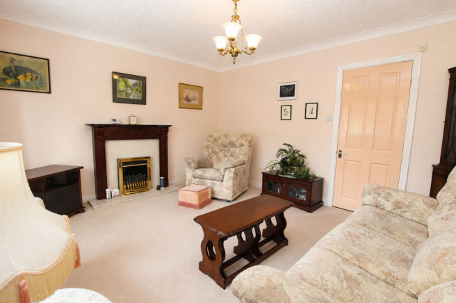 2 bed Apartment for sale Image 2