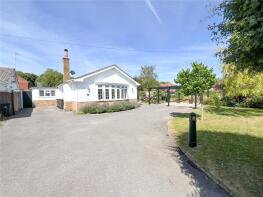 23 The Willows, Fields Close, Blandford Forum DT11 0AQ