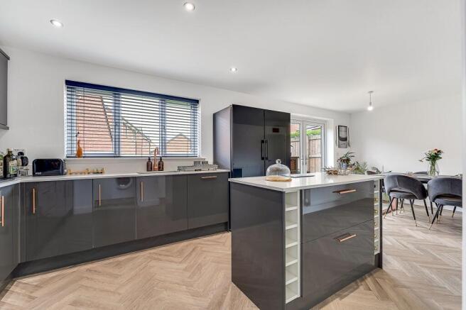 Dining Kitchen