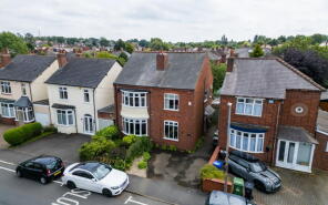 25, Springfield Road, Halesowen B62 8JY