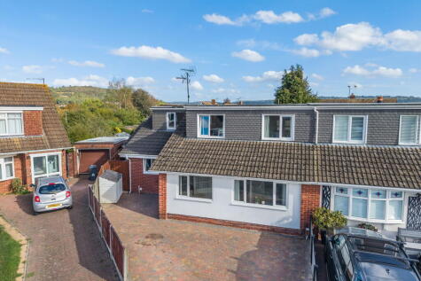 Dunster Close, Tuffley, Gloucester, GL4 0TP