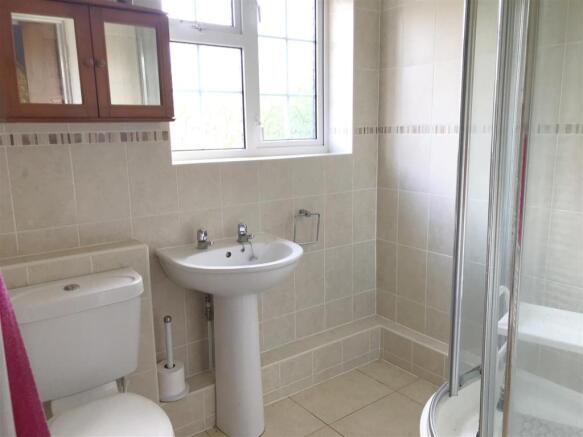 Shower Room 1.JPG