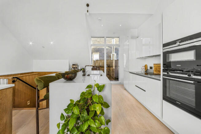 Alderbank, Altrincham photo 4