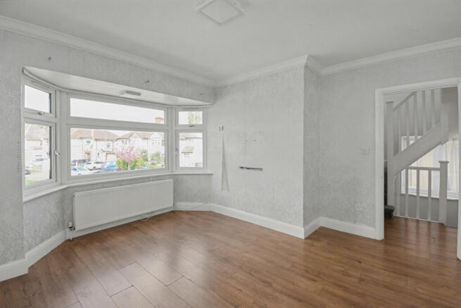 31a Pinner Park Gardens, Harrow HA2 6LQ