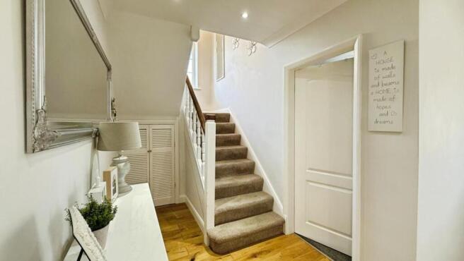 3 bed Detached for sale Image 9