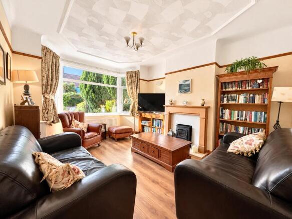 Downham Drive, Heswall, Wirral, CH60 photo 4