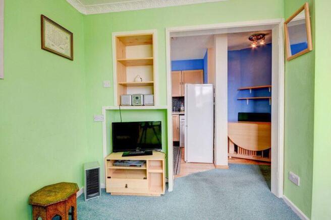 Studio for sale Image 6