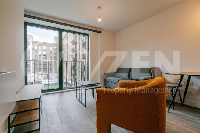RECEPTION (SIMILAR FLAT)