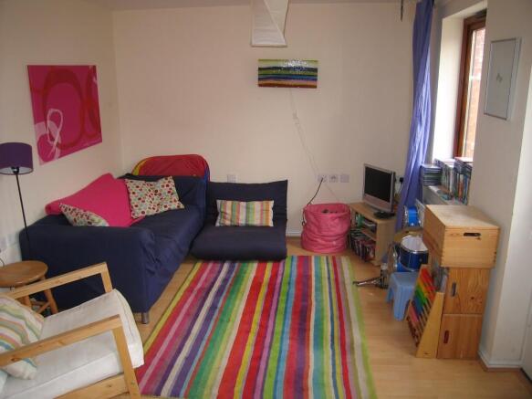 Photo 3