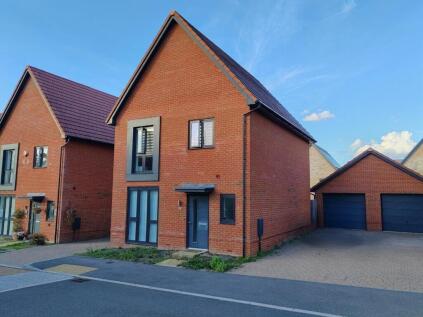 Stirling Close, Crowthorne