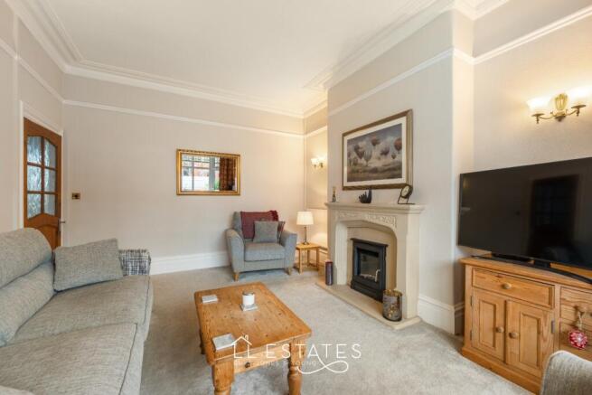 19, Highfield Park, Rhyl, LL18 3NH photo 4
