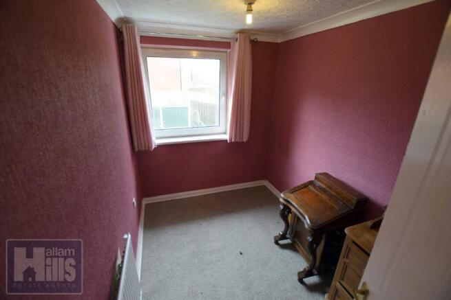 3 bed Terraced to rent Image 9