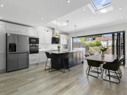 33, Brooklands Avenue, Wimbledon Park, London SW19 8EP