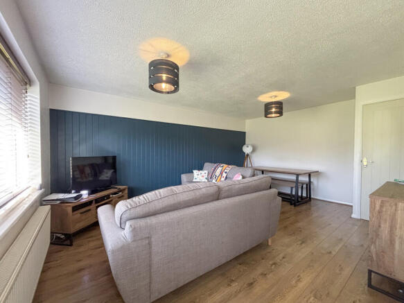 Living/Dining roo...