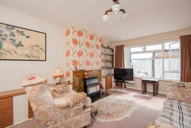 Living Room.jpg