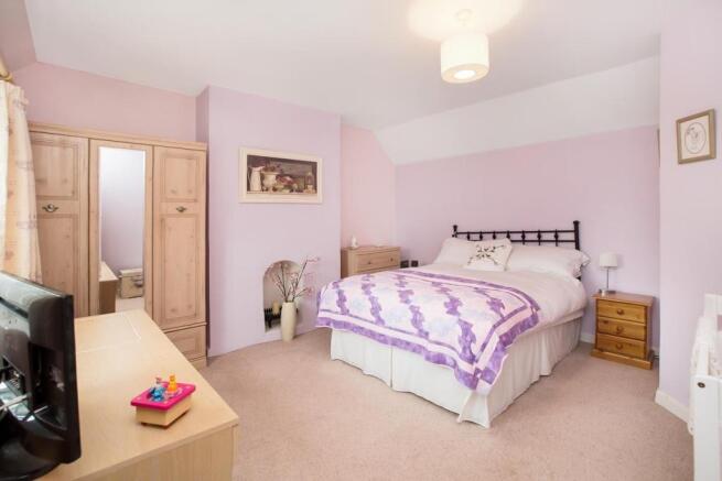 Bedroom 3.jpg