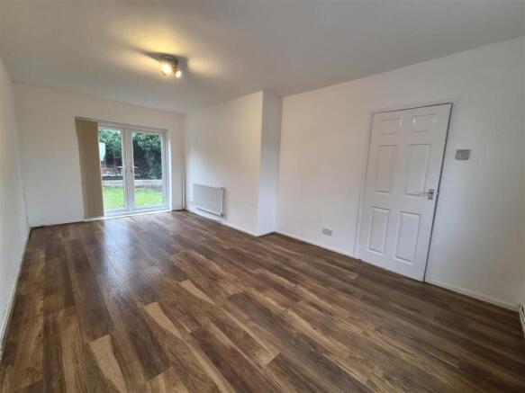 Open Plan Lounge and Dining Area