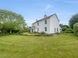 Applegarth, The Hamlet, Gallowstree Common, Reading RG4 9BU