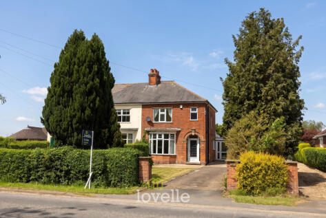 Brigsley Road, Waltham, DN37