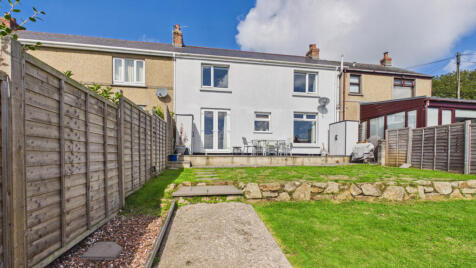 The Carn, Newlyn, TR18 5QG