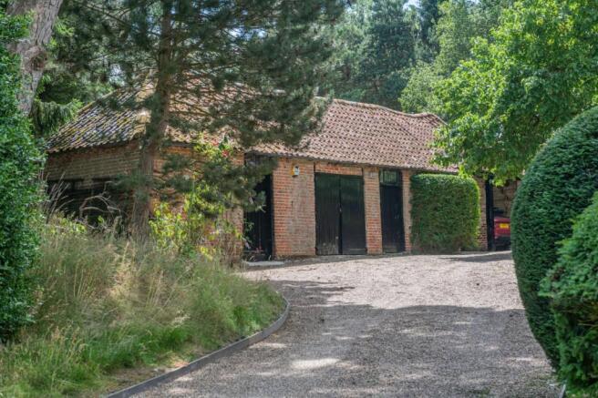 Outbuilding