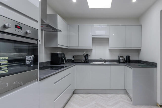Kitchen 2