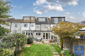 15, Wilton Drive, Romford RM5 3TJ