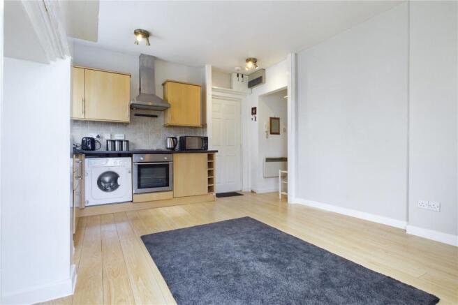 Living / Dining Area